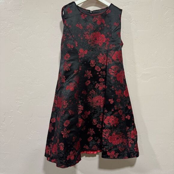 Red and Black Rose Jacket & Dress by Bed of Roses Druh Farrell Canada - Picture 7 of 10